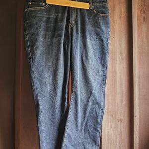 Plus size Levi's jeans